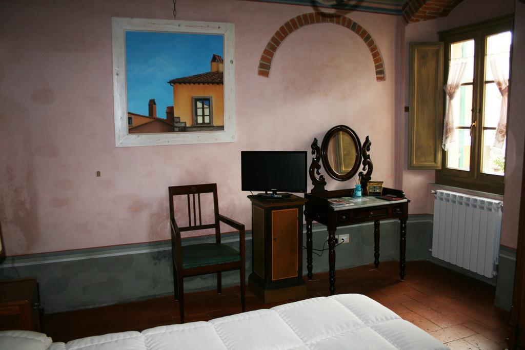 Residenza Fra Le Torri - Charme & Art Gallery Home Arezzo Dış mekan fotoğraf