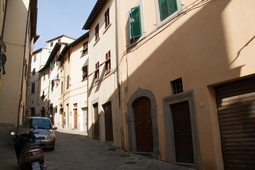Residenza Fra Le Torri - Charme & Art Gallery Home Arezzo Dış mekan fotoğraf