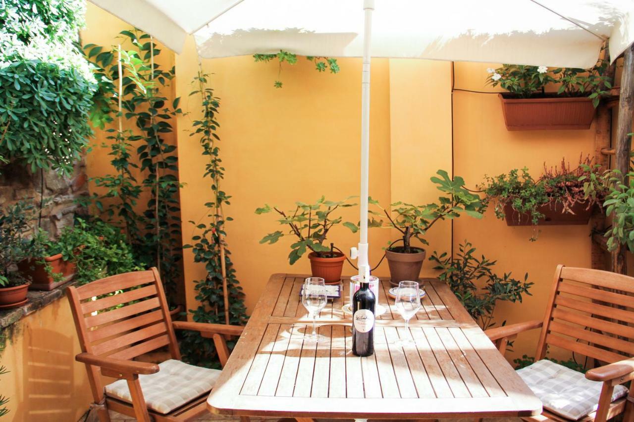 Residenza Fra Le Torri - Charme & Art Gallery Home Arezzo Dış mekan fotoğraf