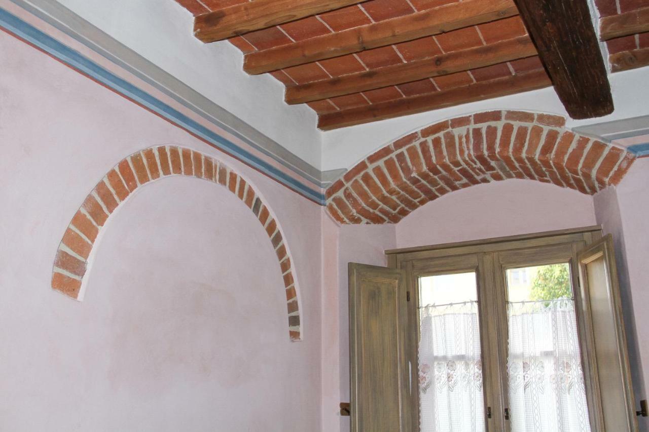 Residenza Fra Le Torri - Charme & Art Gallery Home Arezzo Dış mekan fotoğraf